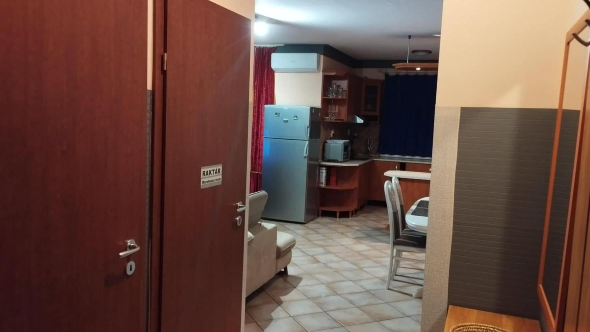 Tommy Apartman Hajdúszoboszló Kültér fotó